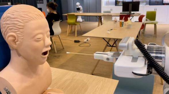 【兆恒機(jī)械】云端創(chuàng)新不停歇，上?？萍夹∥⑵髽I(yè)助力防疫，研發(fā)多種智能設(shè)備