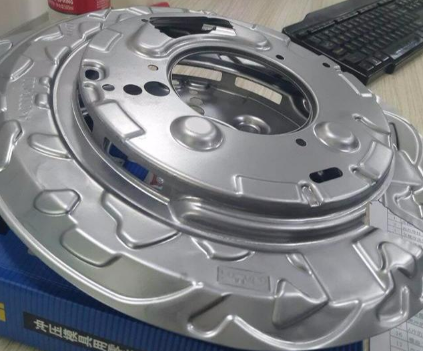 【兆恒機械】沖壓模具拉伸、成型、沖孔材料使用禁忌及折彎工藝細節(jié)處理